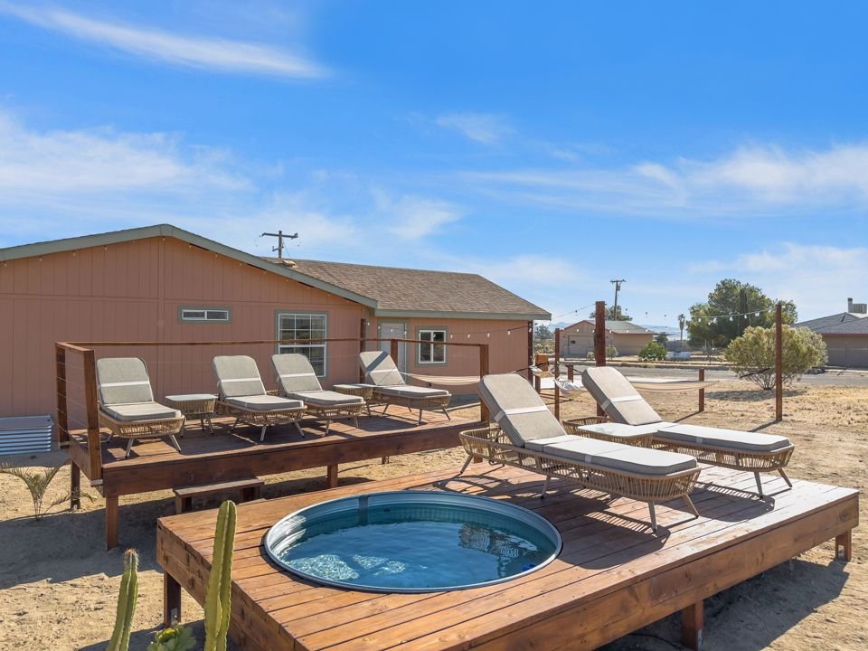 Cowboy soaking pool deck and loungers